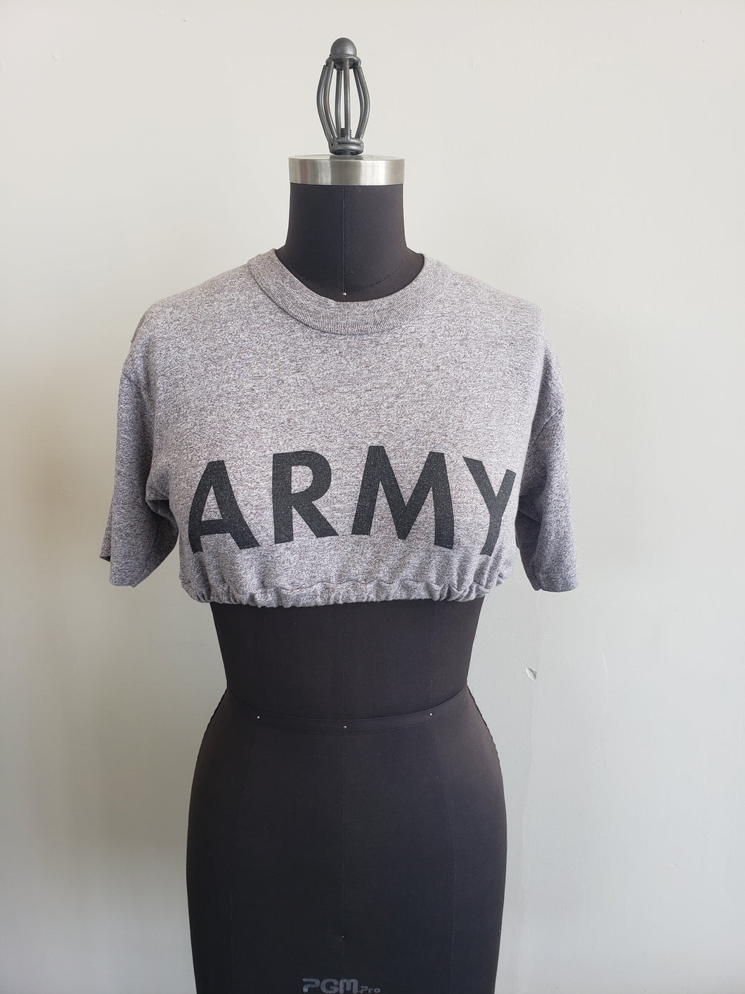 Cropped ARMY shirt